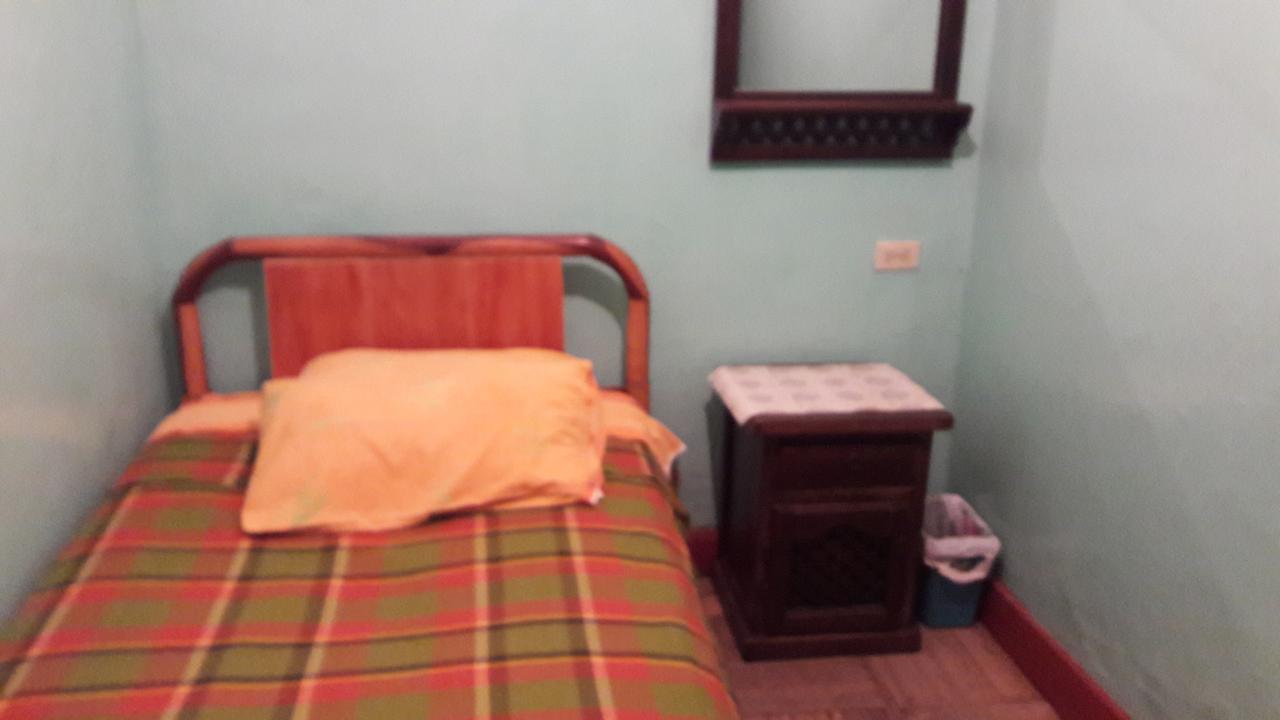 Hostal La Chorrera Кіто Екстер'єр фото